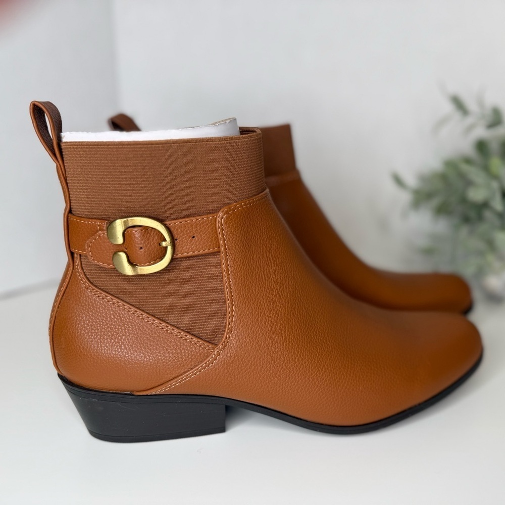Aerosoles Buckle Boot Size 10 in Cognac NWT Fall Streetwear Indie Sleeze Casual